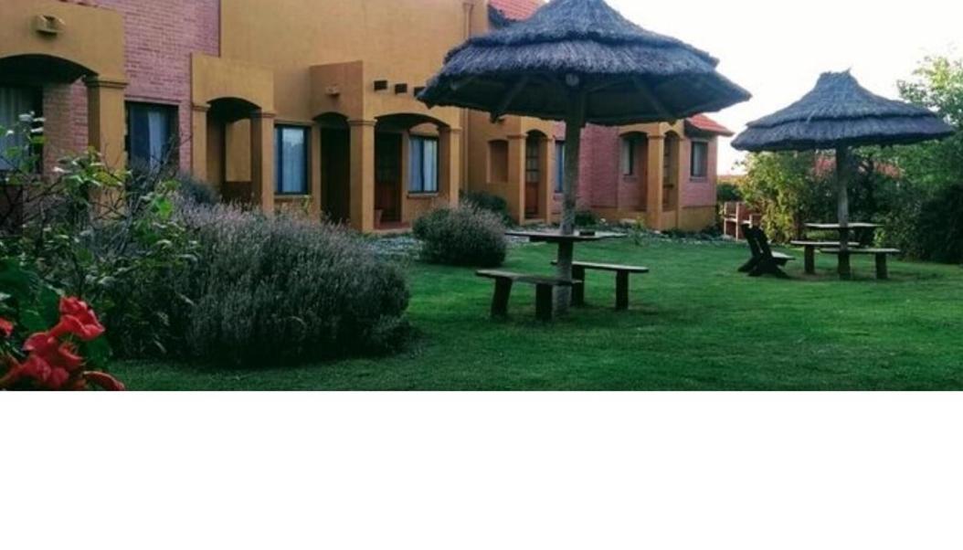 Barranca Del Indio Aparthotel Villa de Merlo ภายนอก รูปภาพ