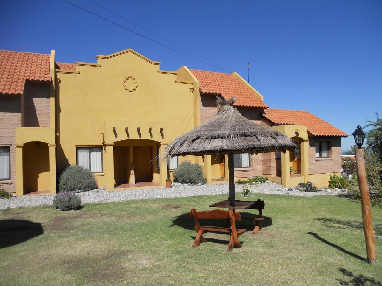 Barranca Del Indio Aparthotel Villa de Merlo ภายนอก รูปภาพ