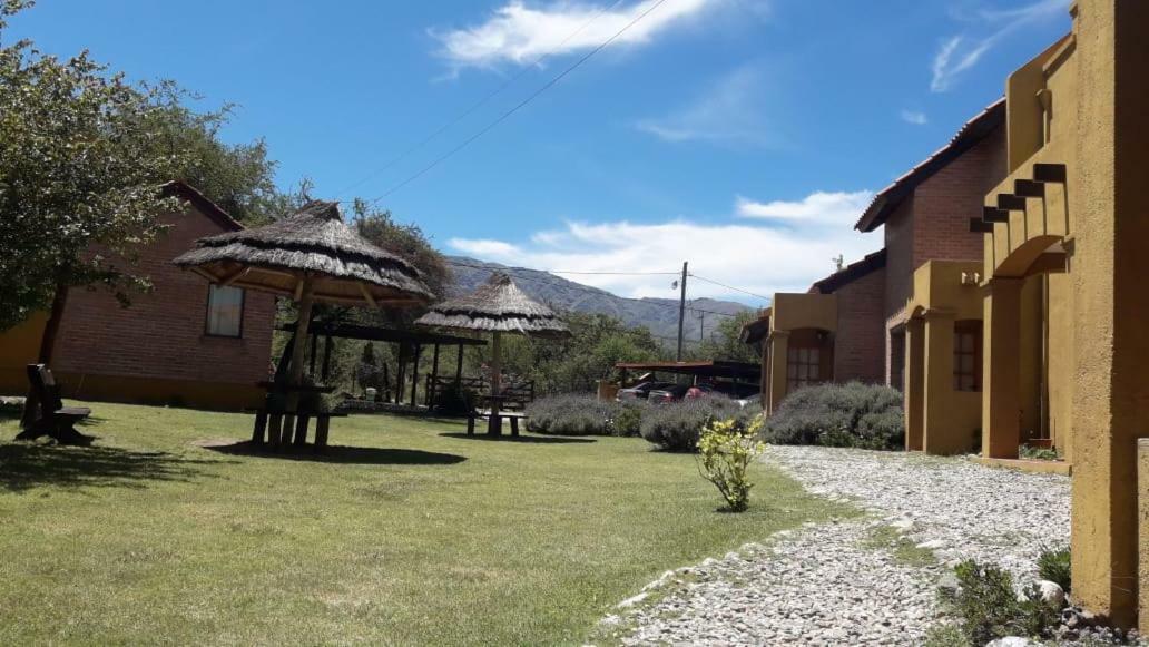 Barranca Del Indio Aparthotel Villa de Merlo ภายนอก รูปภาพ